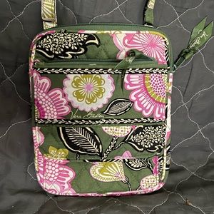 VERA BRADLEY - Little Flap Hipster Crossbody Purse - Olivia Pink & Green